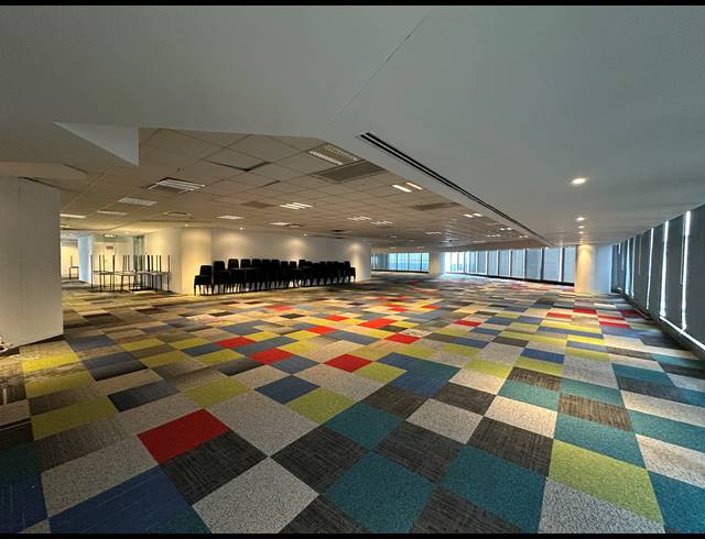 2,523M² OFFICE TO LET IN SANDTON CENTRAL